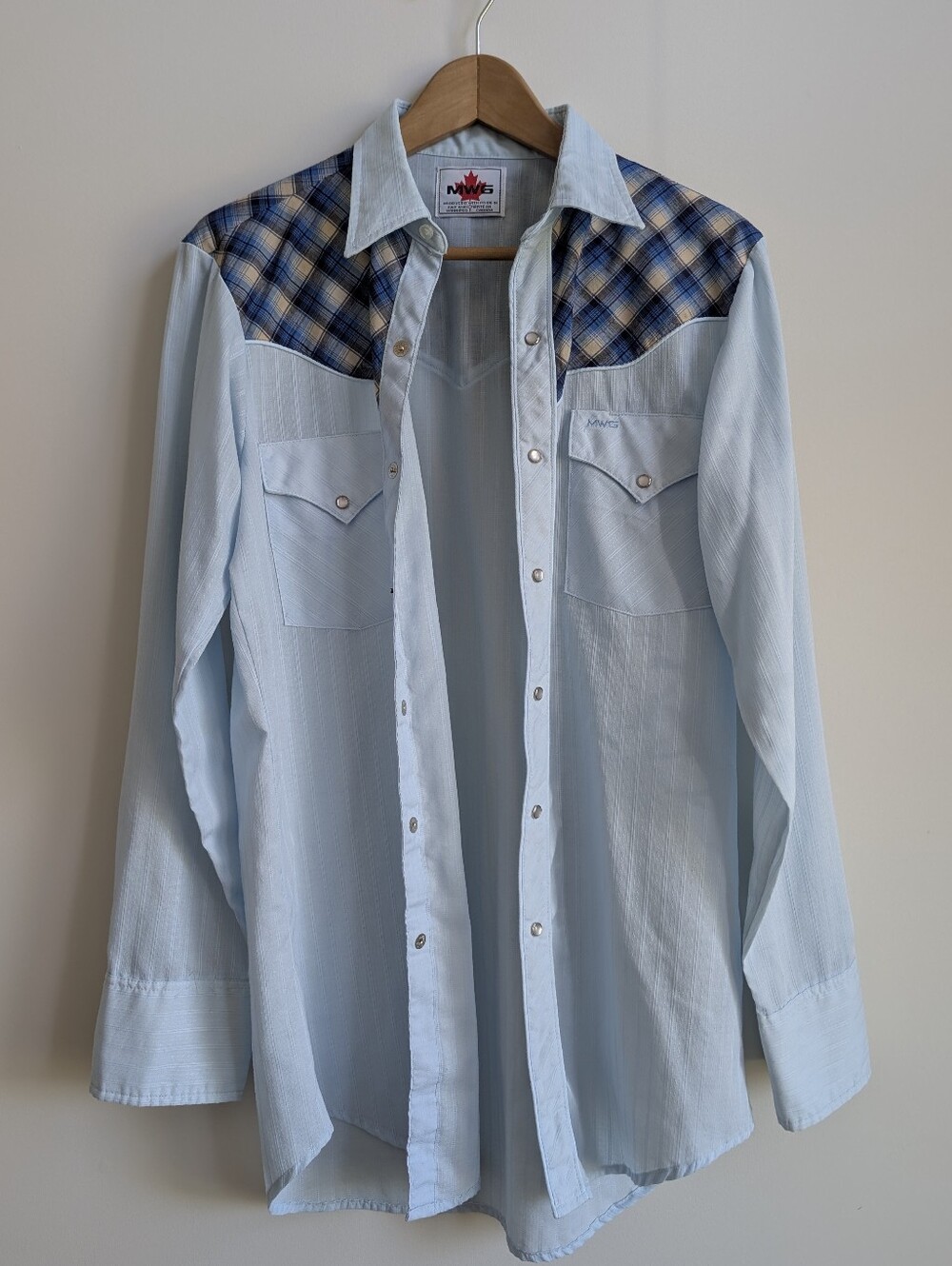 Vintage MWG Made In Canada Blue Pearl Snap Button Down Shirt Approx Small